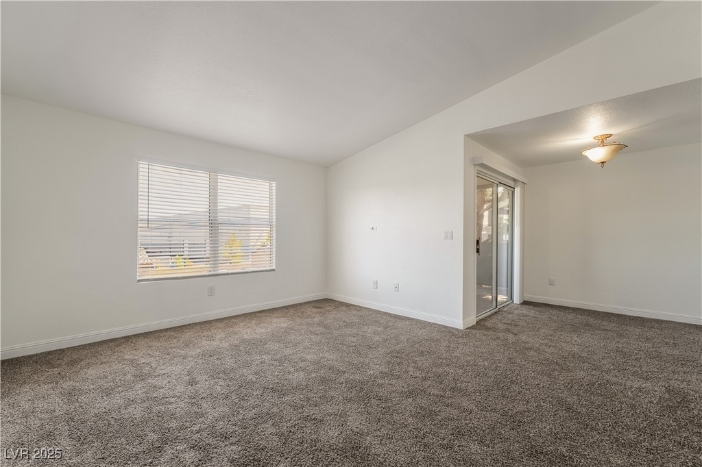 5055 W Hacienda Avenue - Photo 4