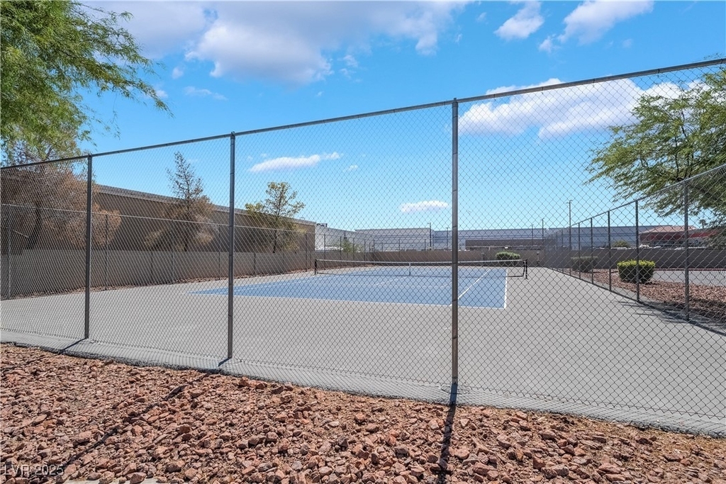 5055 W Hacienda Avenue - Photo 35