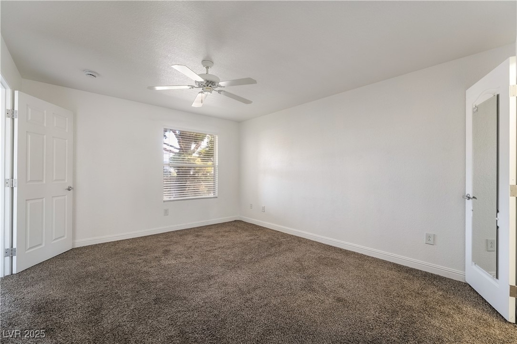 5055 W Hacienda Avenue - Photo 22