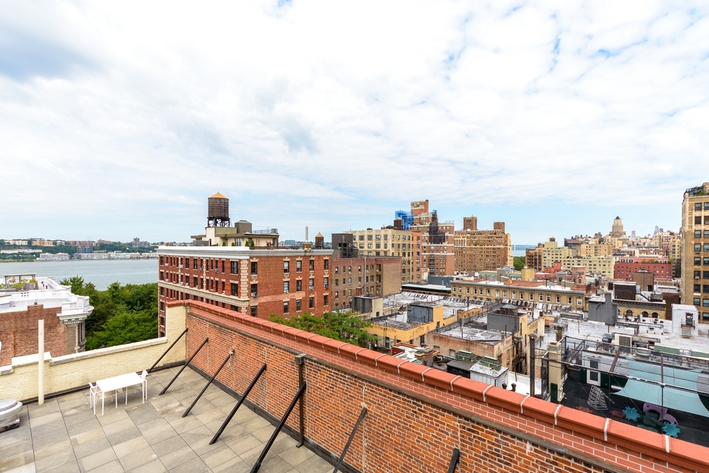 304 West 92nd Street - Photo 10