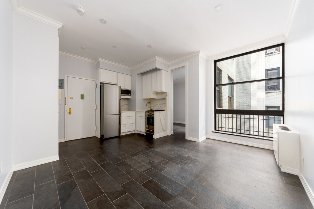 304 West 92nd Street - Photo 2