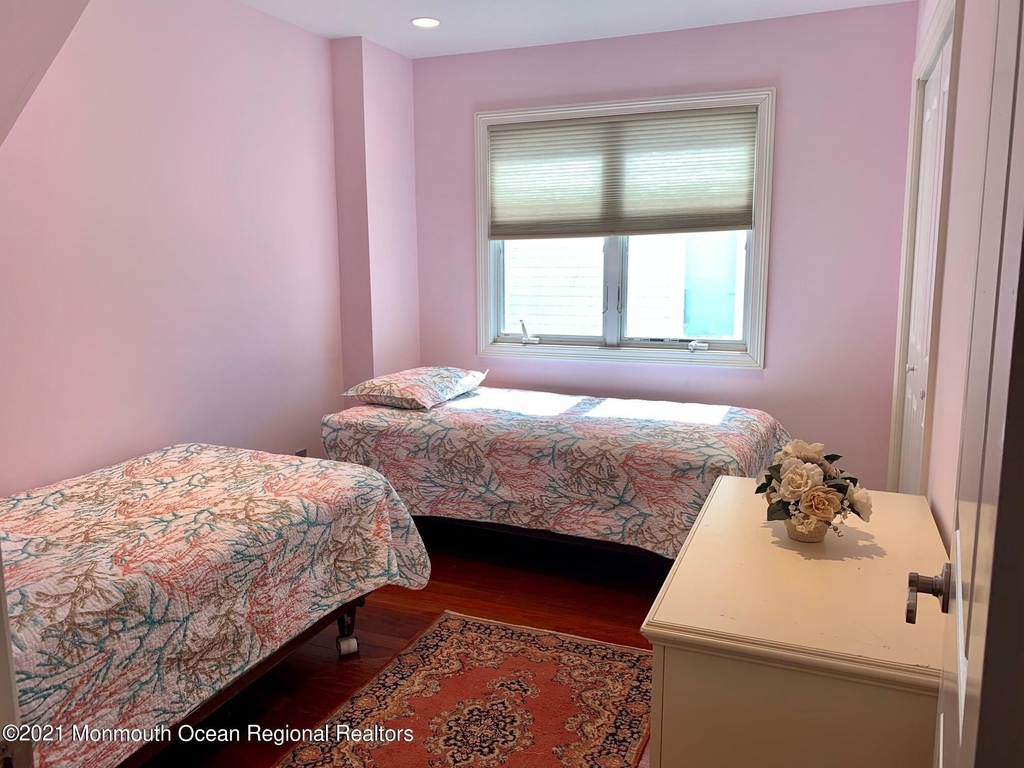919 N Ocean Avenue - Photo 13