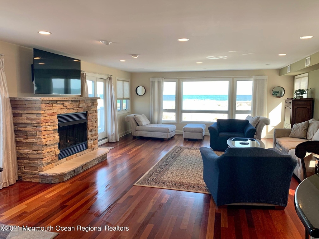 919 N Ocean Avenue - Photo 18
