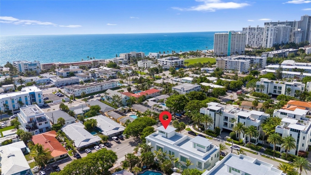 221 Shore Court - Photo 2