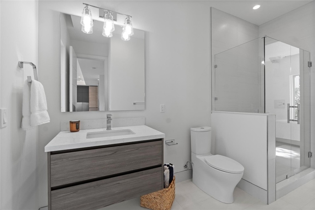 221 Shore Court - Photo 27