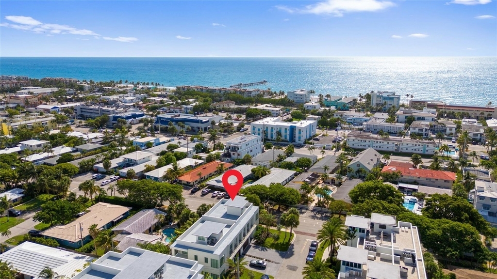 221 Shore Court - Photo 1