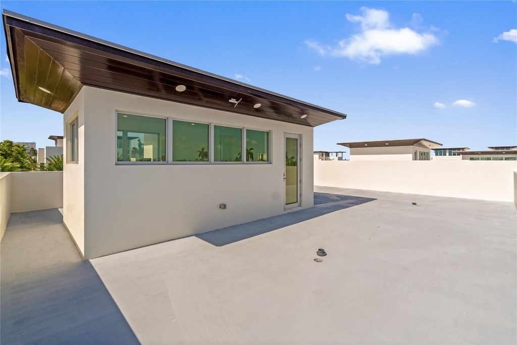 221 Shore Court - Photo 64