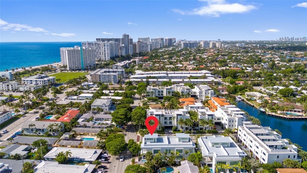 221 Shore Court - Photo 3