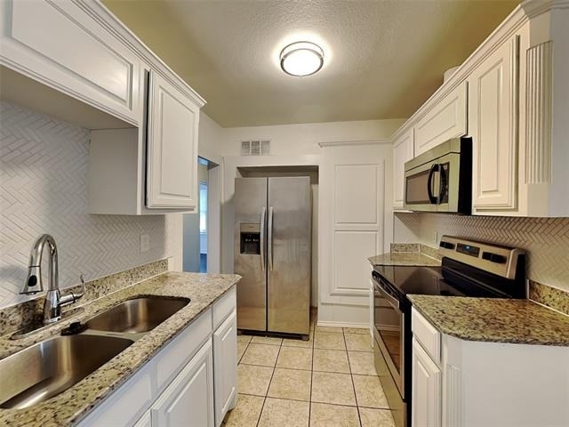 2911 Ryan Avenue - Photo 3