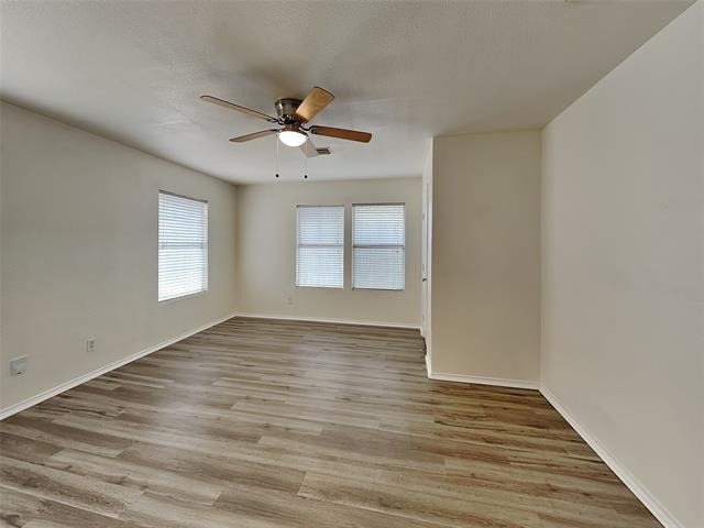2911 Ryan Avenue - Photo 9