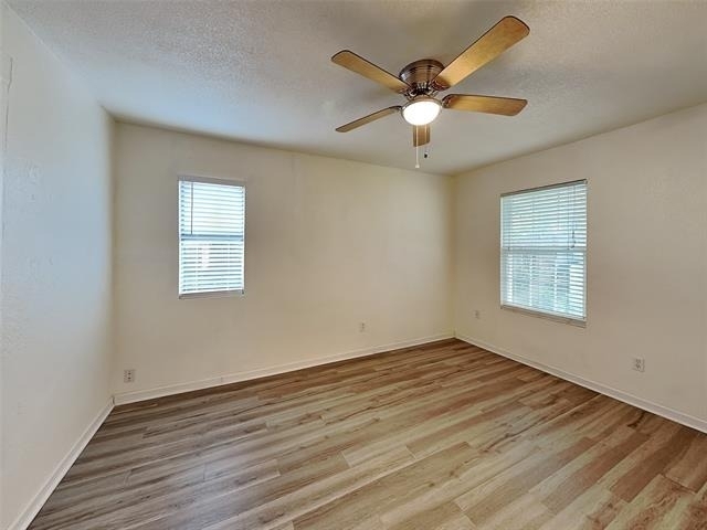 2911 Ryan Avenue - Photo 6
