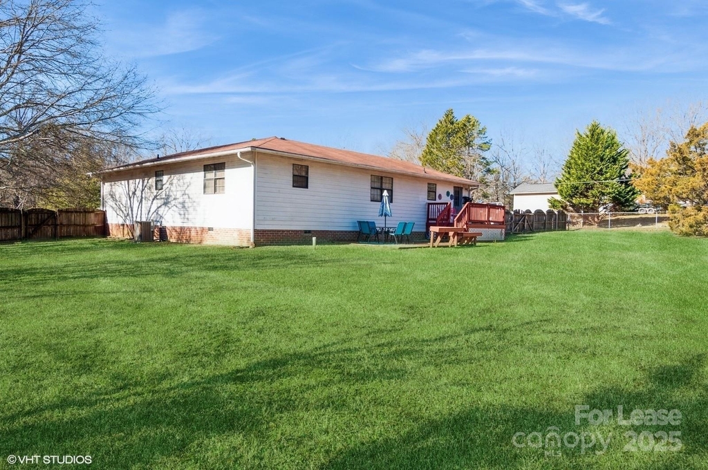 9938 Sandra Lane - Photo 33