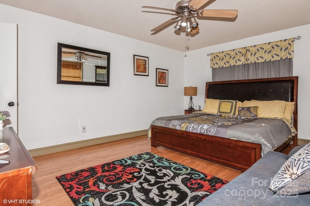 9938 Sandra Lane - Photo 16