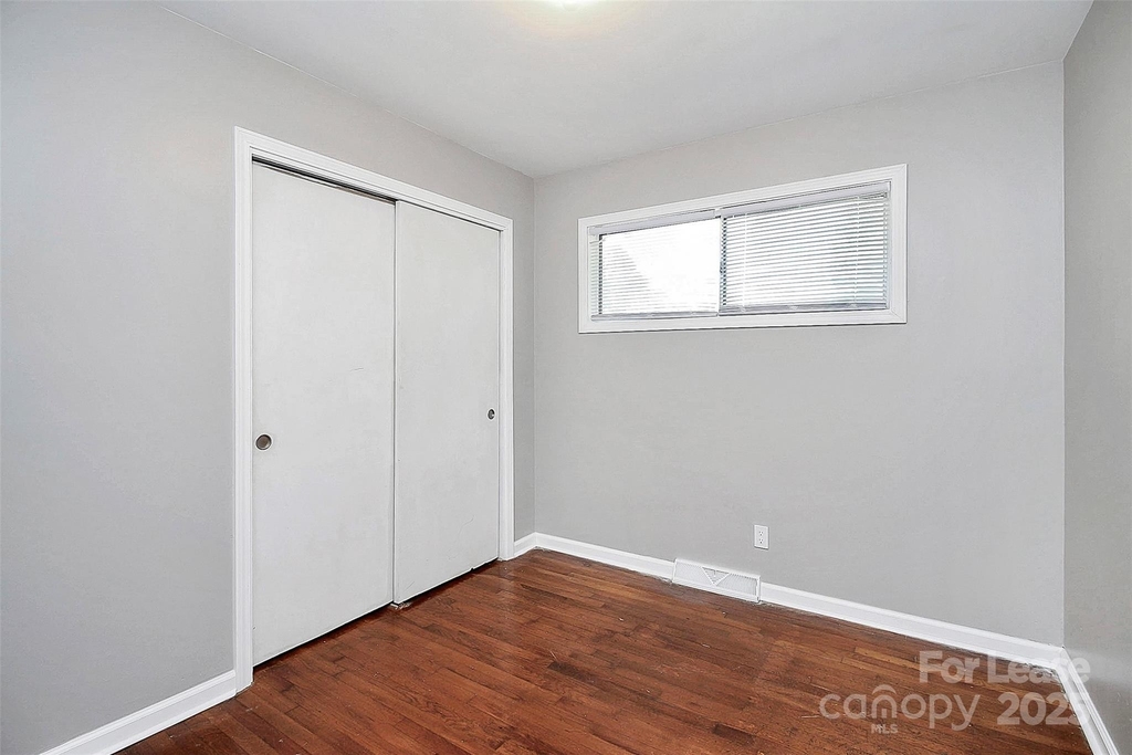 2244 English Drive - Photo 22