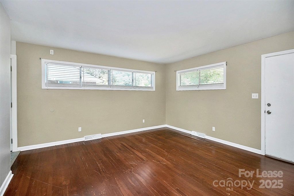 2244 English Drive - Photo 2