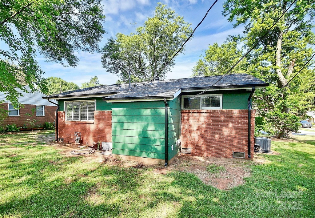 2244 English Drive - Photo 32
