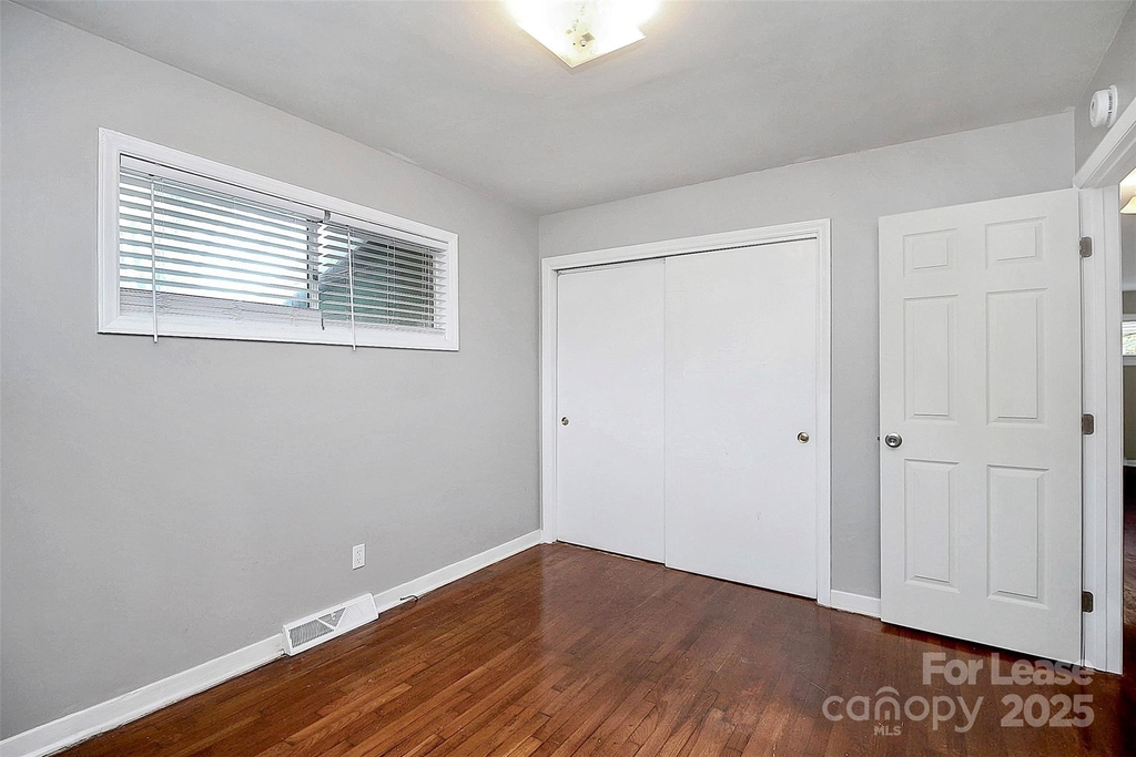 2244 English Drive - Photo 17