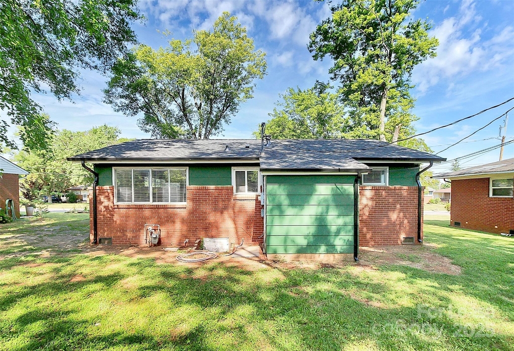 2244 English Drive - Photo 31