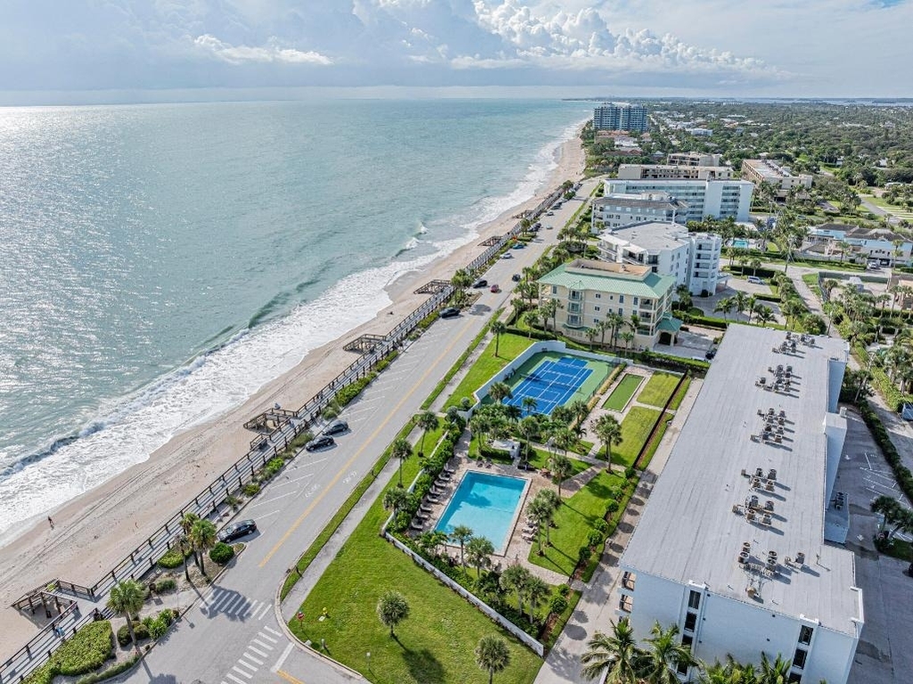 4141 Ocean Drive - Photo 35