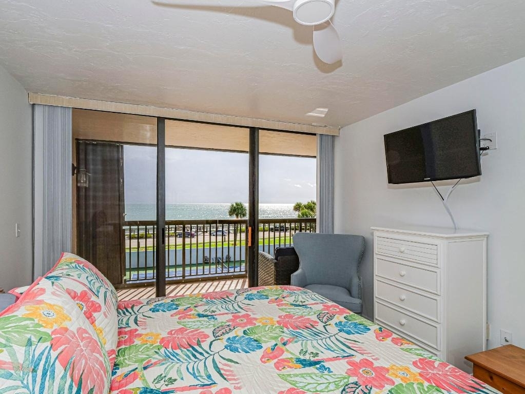 4141 Ocean Drive - Photo 13