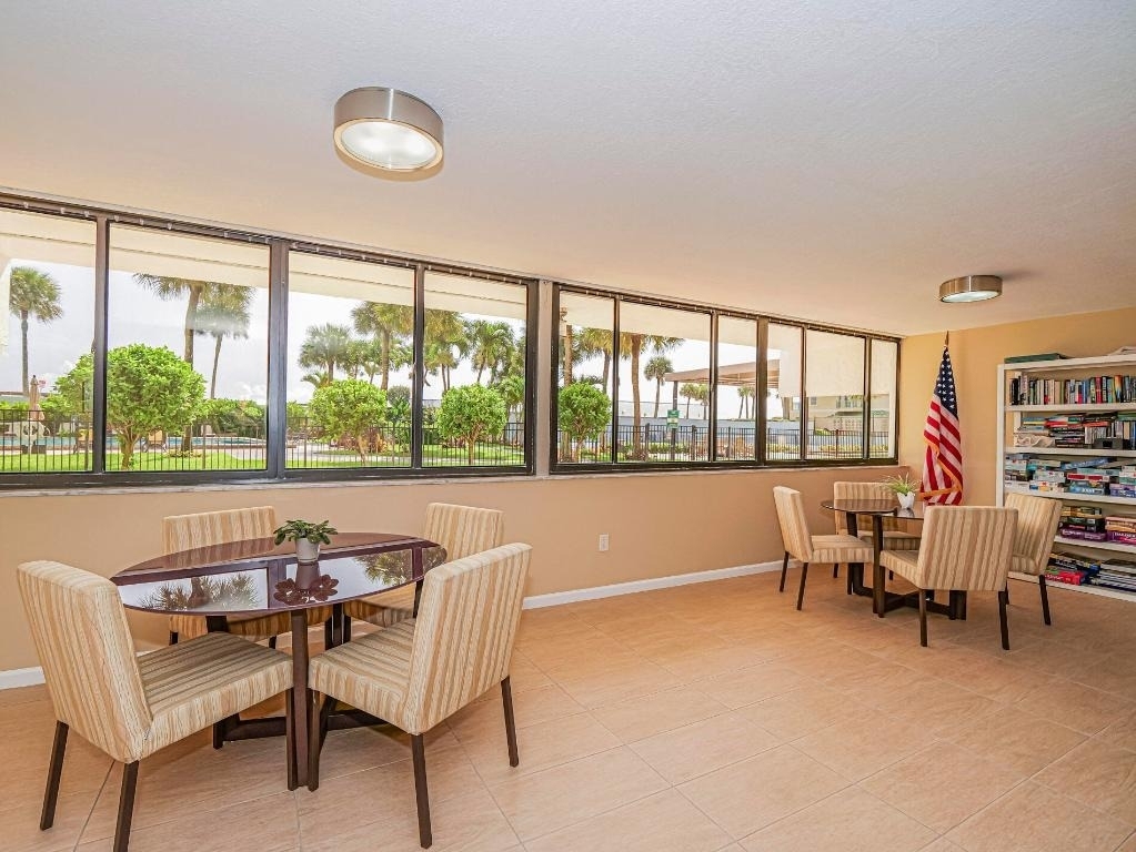4141 Ocean Drive - Photo 23