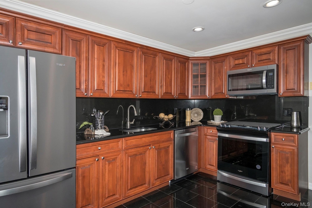 34 Pinnacle Drive - Photo 1