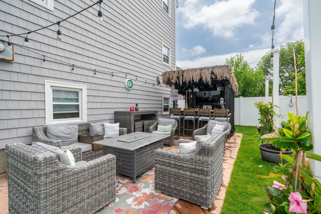 131 Franklin - Photo 32