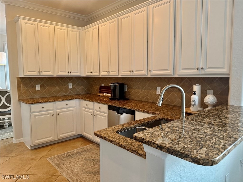 9498 Napoli Lane - Photo 12