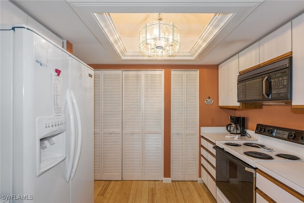 4251 Lake Forest Drive - Photo 6