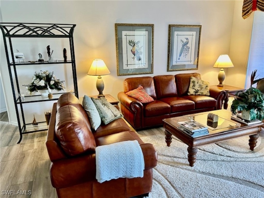 8225 Danbury Boulevard E - Photo 3