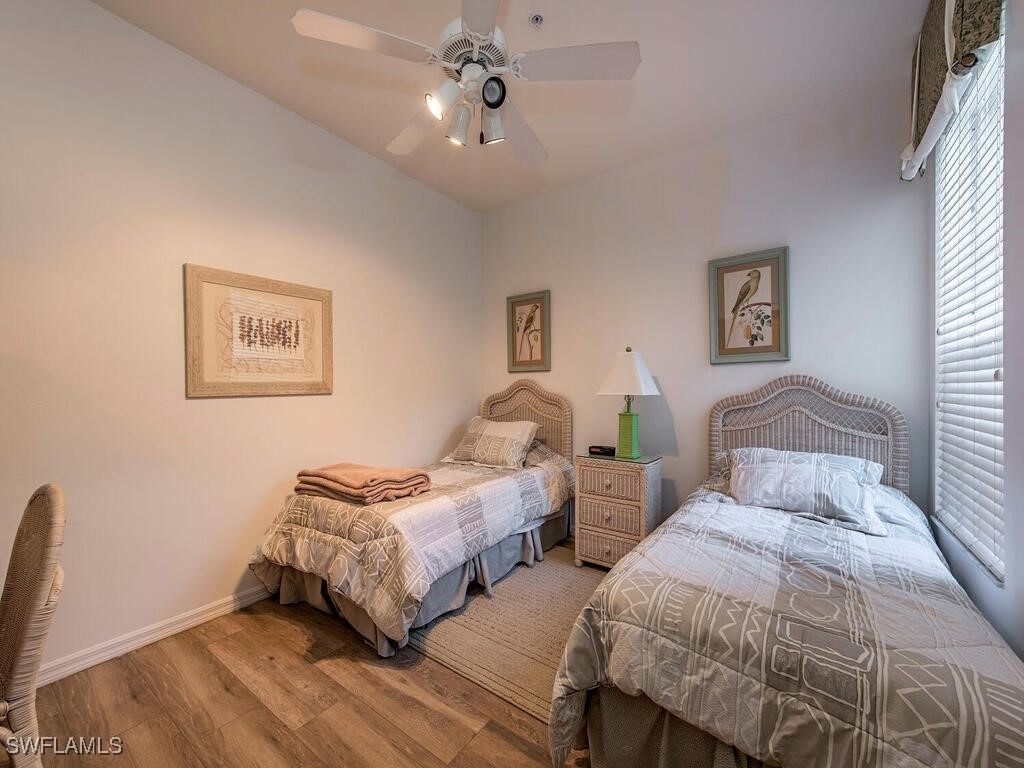8225 Danbury Boulevard E - Photo 10