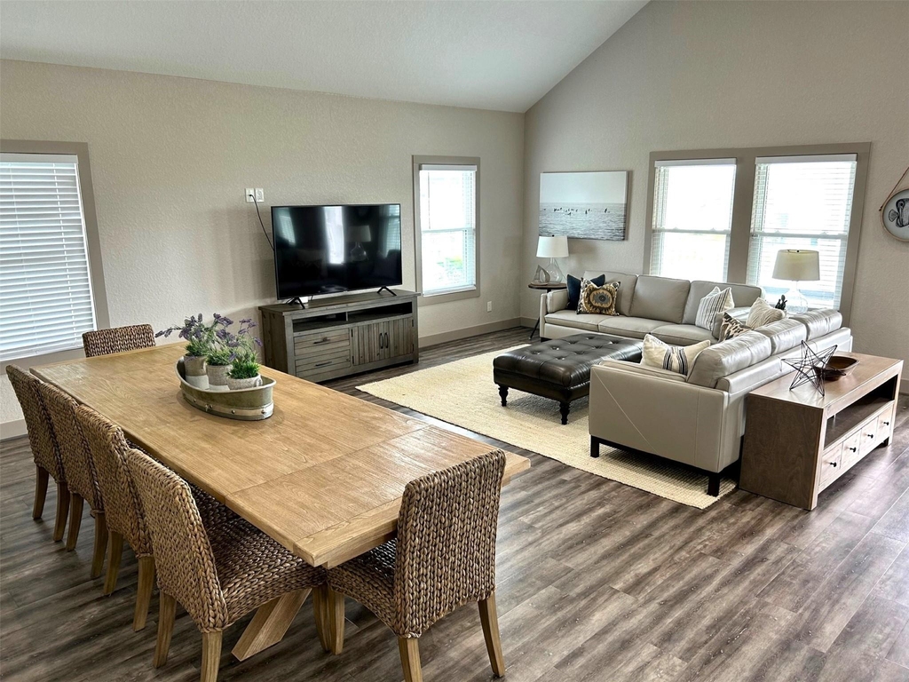 25024 Sausalito Drive - Photo 10
