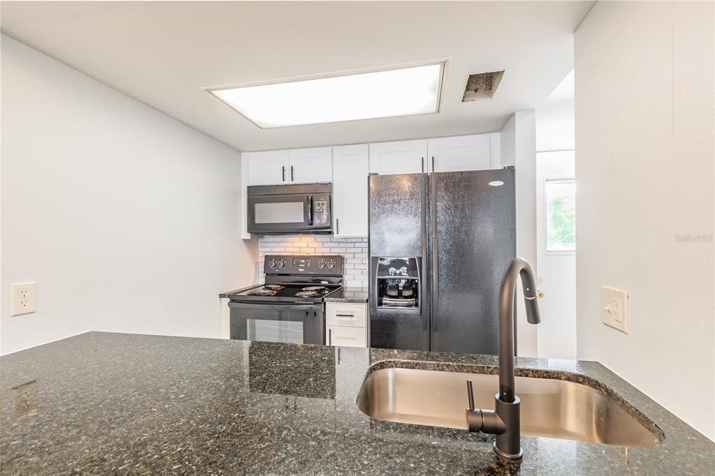 4907 W Mcelroy-a Avenue - Photo 5