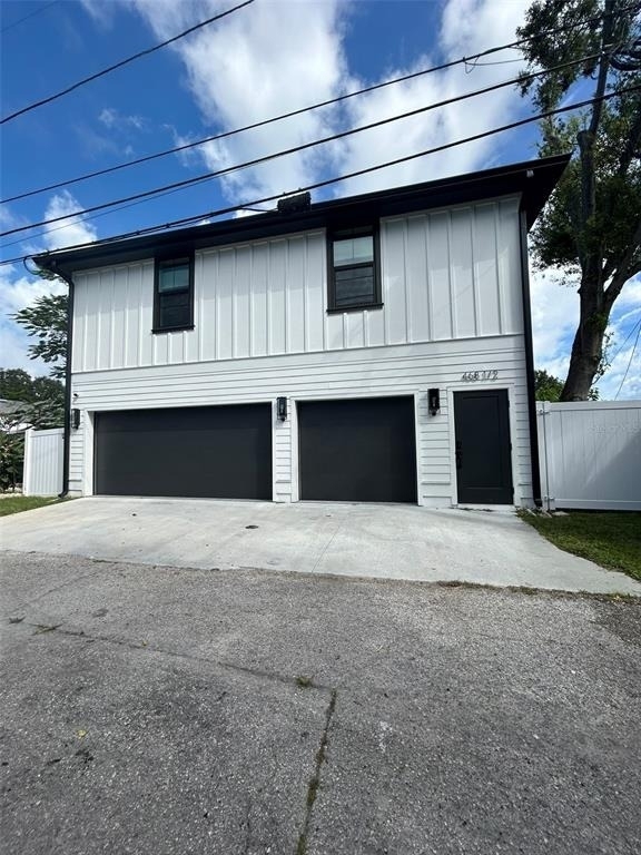 468 44th Avenue N - Photo 11