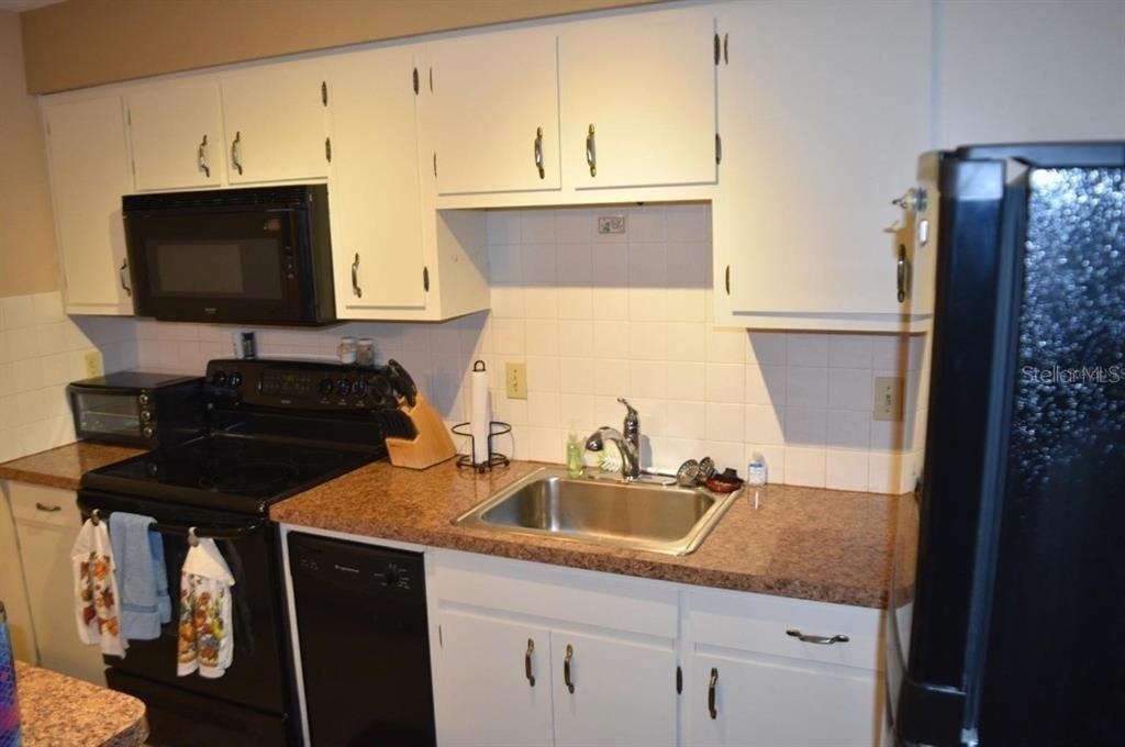 4365 Tahitian Gardens Circle - Photo 3