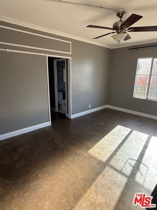 5217 Hollywood Boulevard - Photo 2
