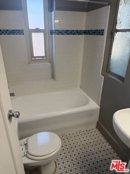 5217 Hollywood Boulevard - Photo 19