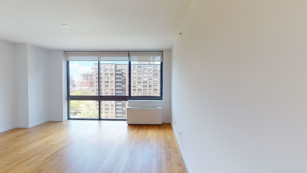 808 Columbus Ave - Photo 1