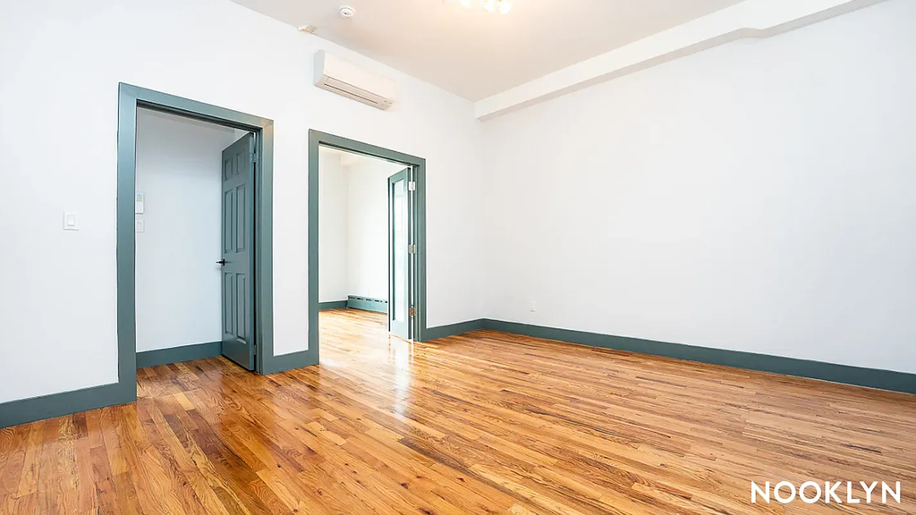 52 Monitor Street - Photo 10