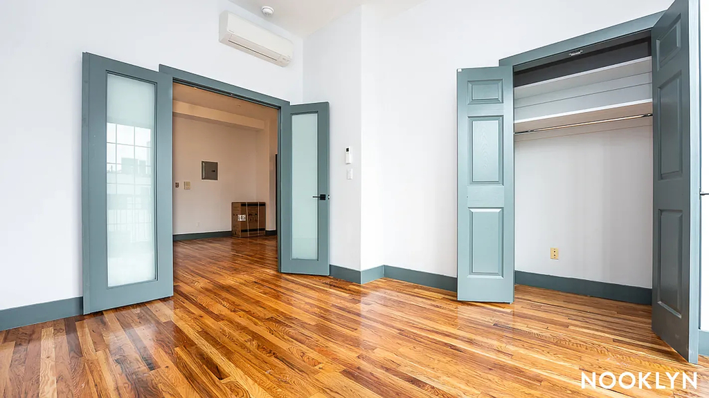 52 Monitor Street - Photo 4