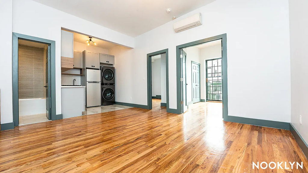 52 Monitor Street - Photo 0