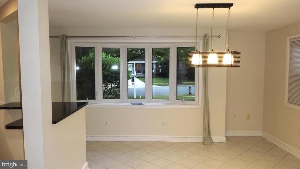 9804 Broad Street - Photo 9