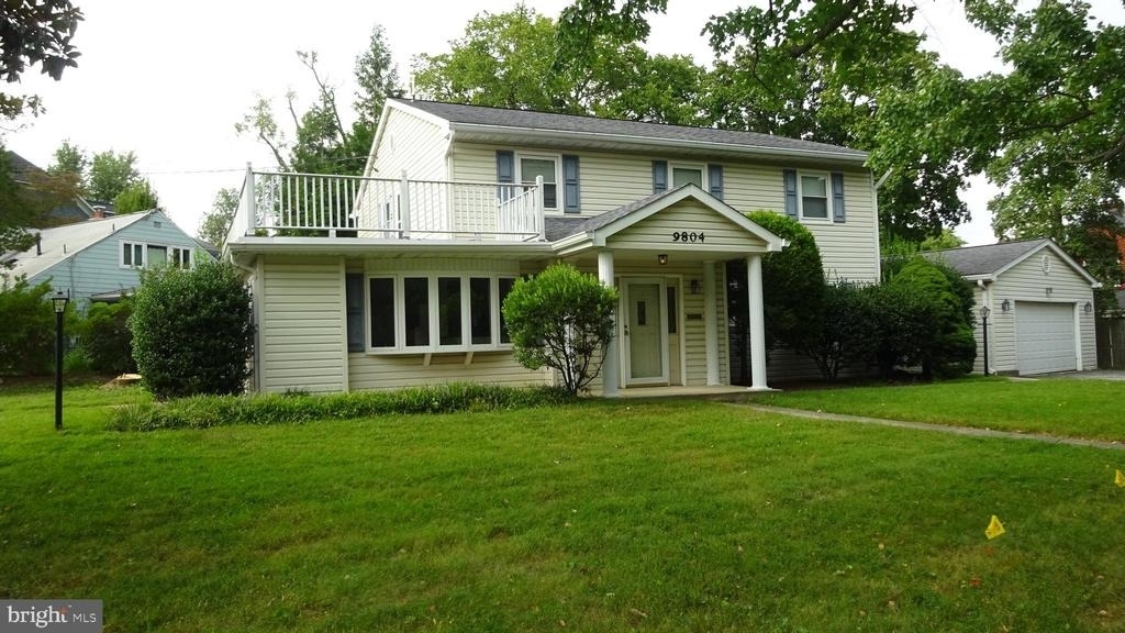9804 Broad Street - Photo 2