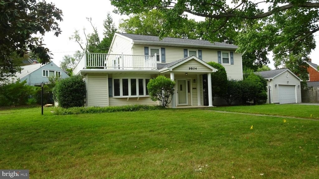 9804 Broad Street - Photo 3