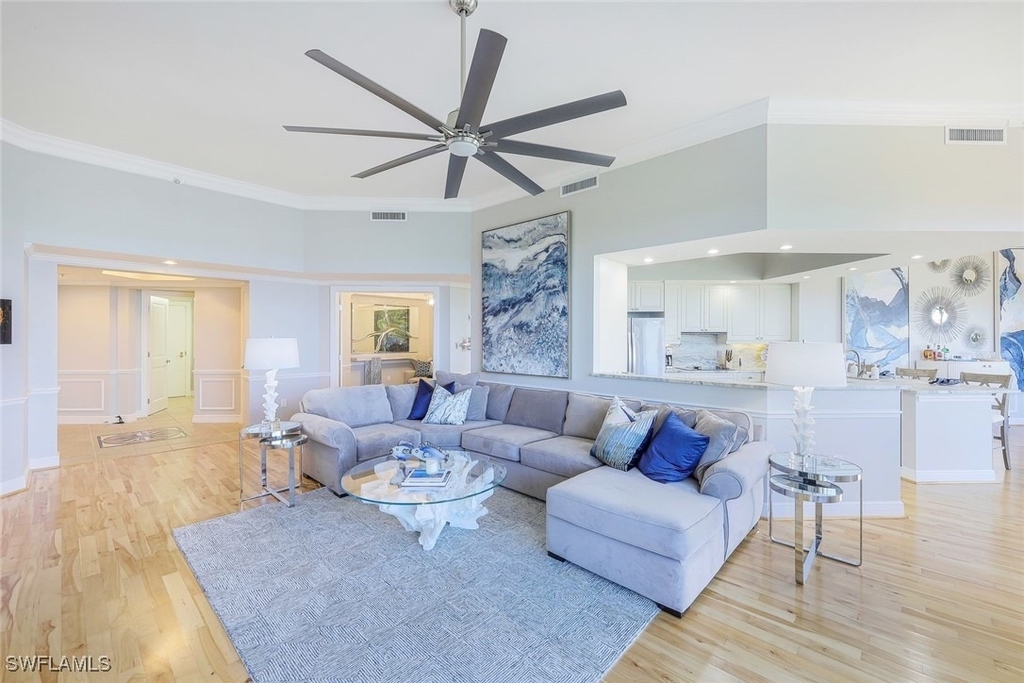 1060 Borghese Lane - Photo 3