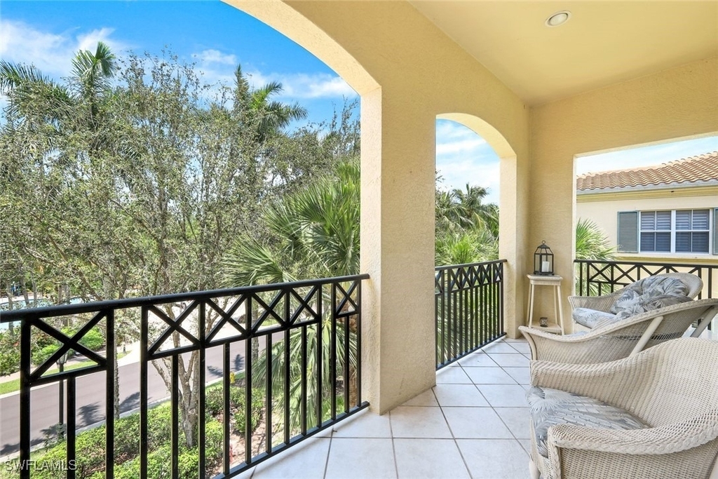 2826 Tiburon Boulevard E - Photo 15