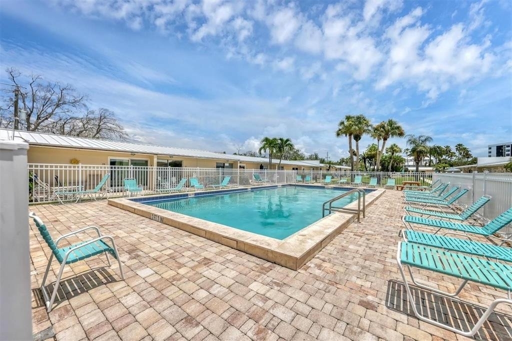 5830 Midnight Pass Road - Photo 17