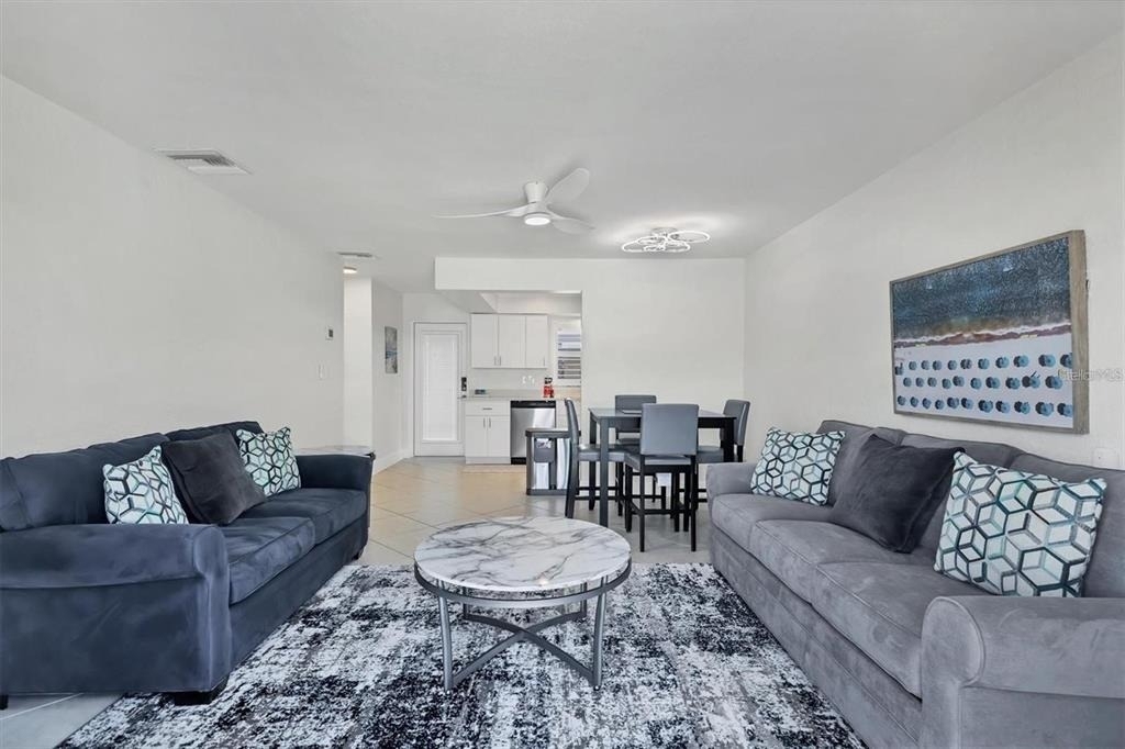 5830 Midnight Pass Road - Photo 2