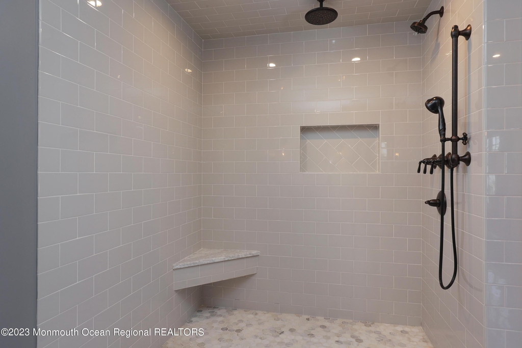 155 Osborne Avenue - Photo 24