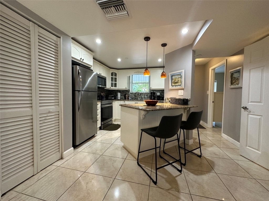 17801 N Bay Road - Photo 10